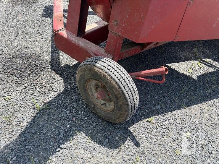 2002-case-ih-600-image-7