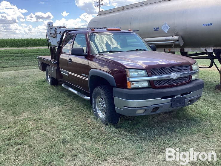 2003-chevrolet-silverado-2500-image-3