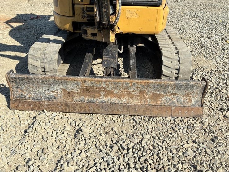 2014-caterpillar-304e2-cr-image-5