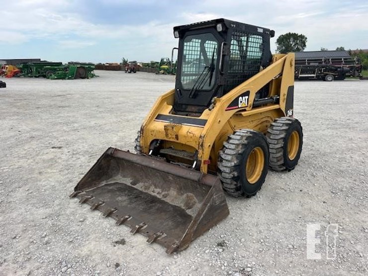 caterpillar-246-image-7