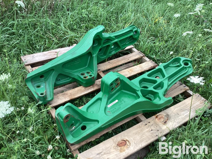 john-deere-6105e-image-1
