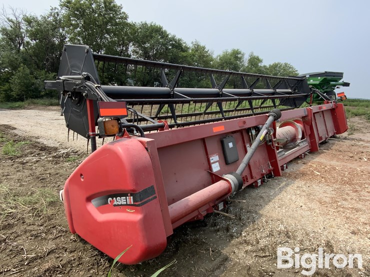 2011-case-ih-3020-image-7