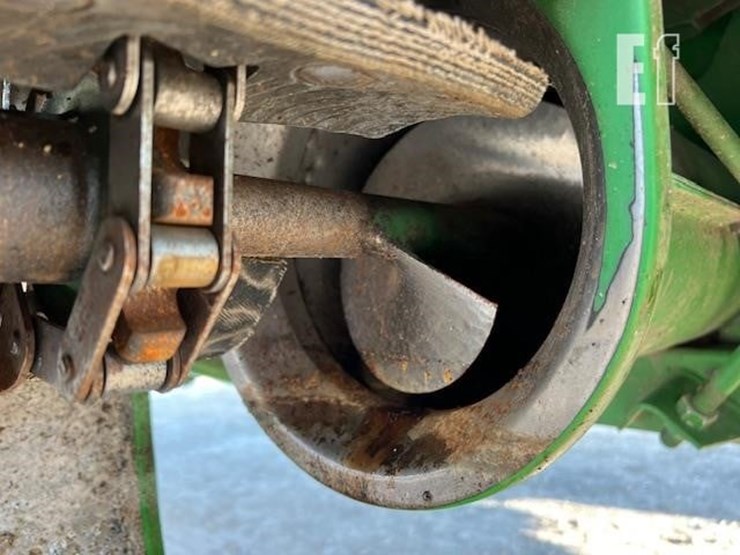 1988-john-deere-8820-titan-ii-image-29