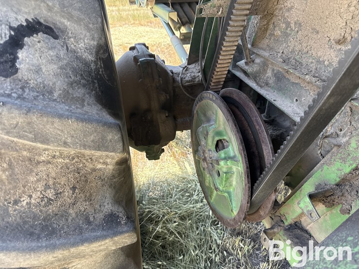 1975-john-deere-7700-image-17