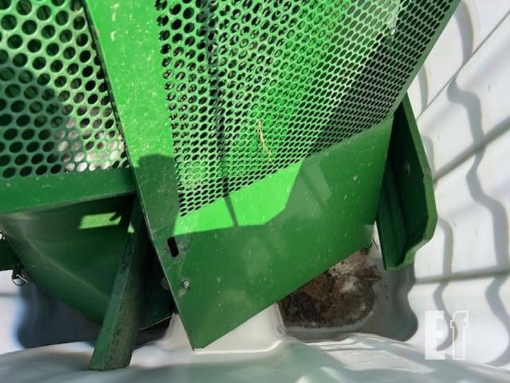 2009-john-deere-9670-sts-image-92