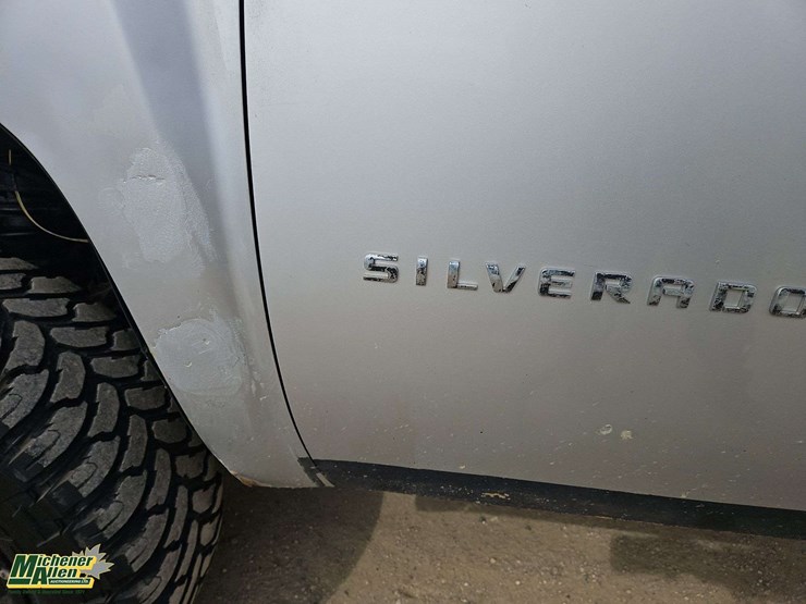 2010-chevrolet-silverado-1500-image-35