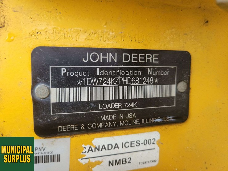 2017-deere-724k-image-8