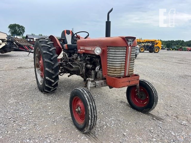 massey-ferguson-65-image-9