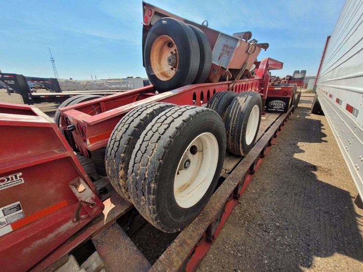 2004-rogers-lowboy-image-15