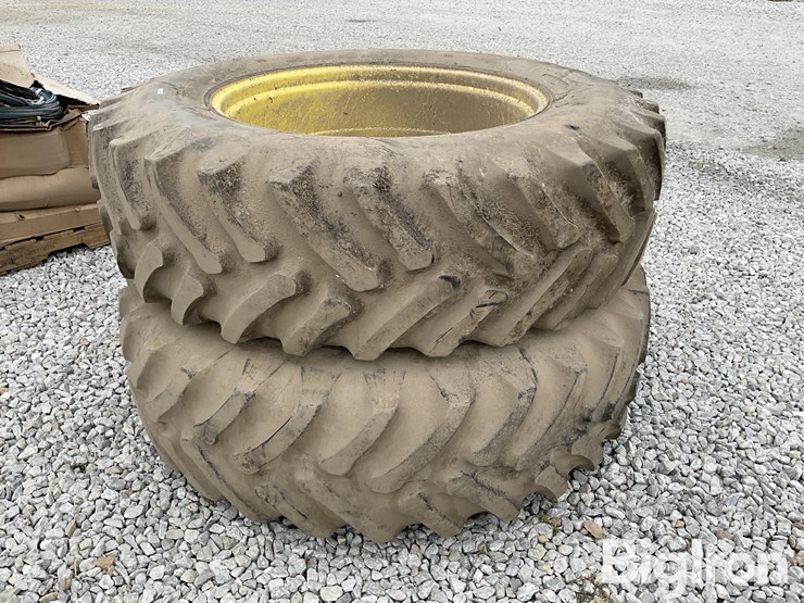 john-deere-10-image-5