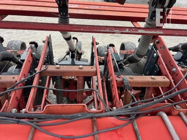 case-ih-5400-image-47