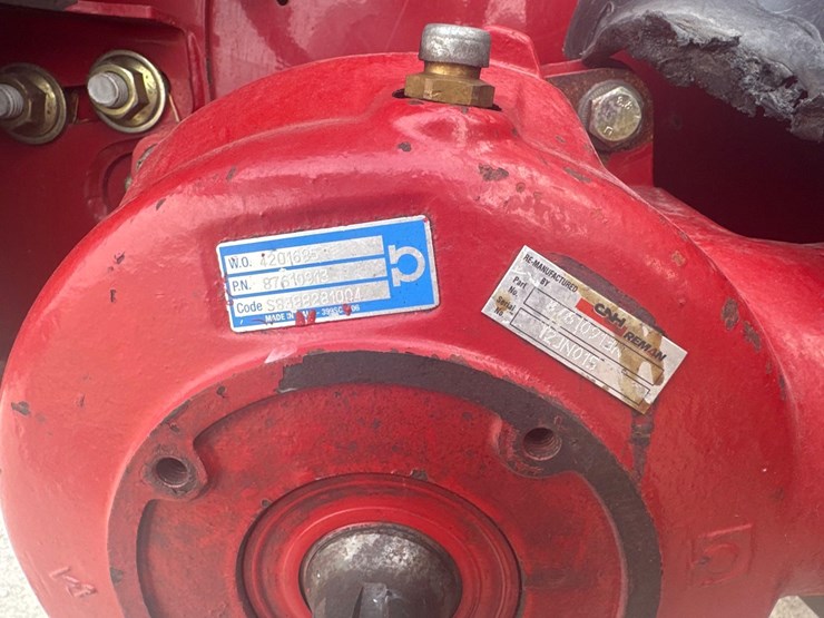 2004-case-ih-8010-image-17