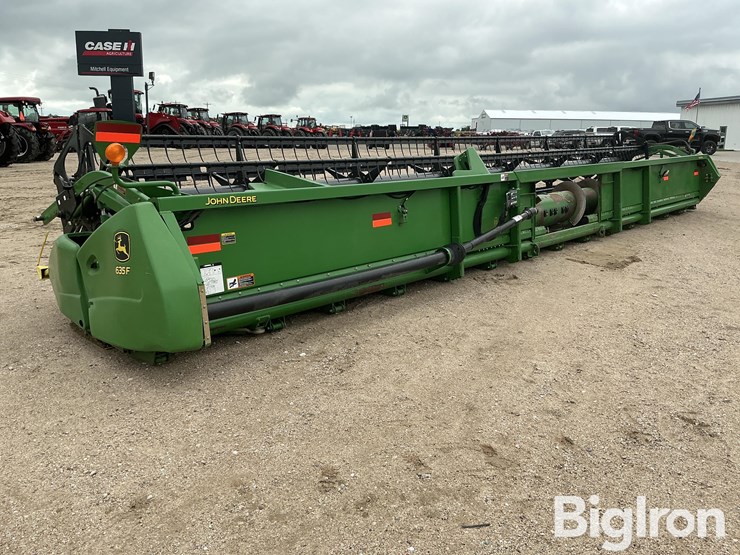 2011-john-deere-635f-image-7