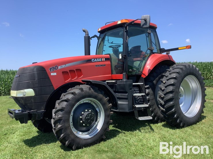 2010-case-ih-magnum-190-image-1