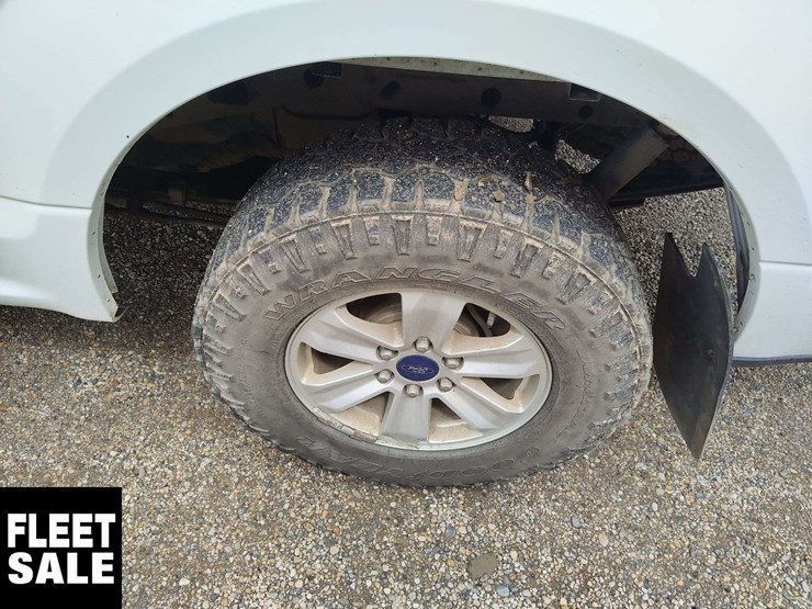 2017-ford-6.5-ft-image-24
