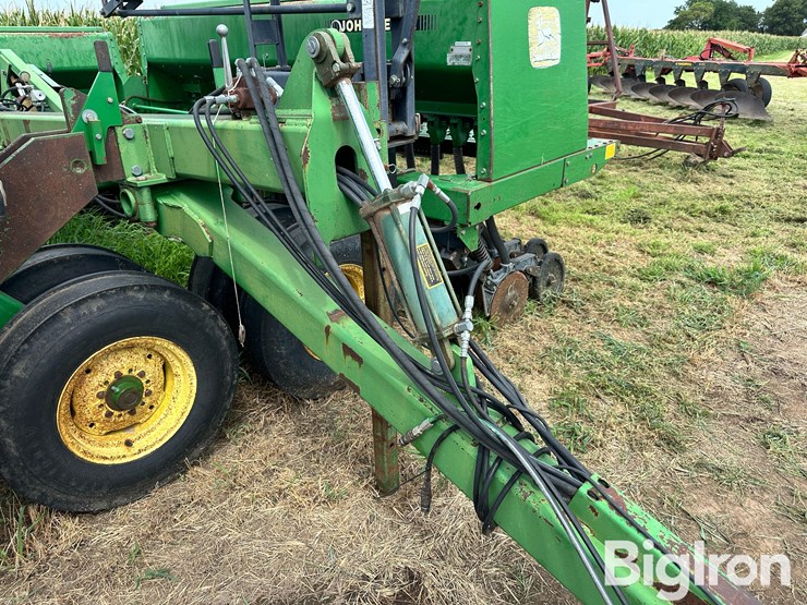 john-deere-455-image-9
