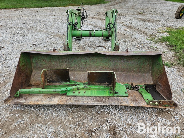john-deere-148-image-2