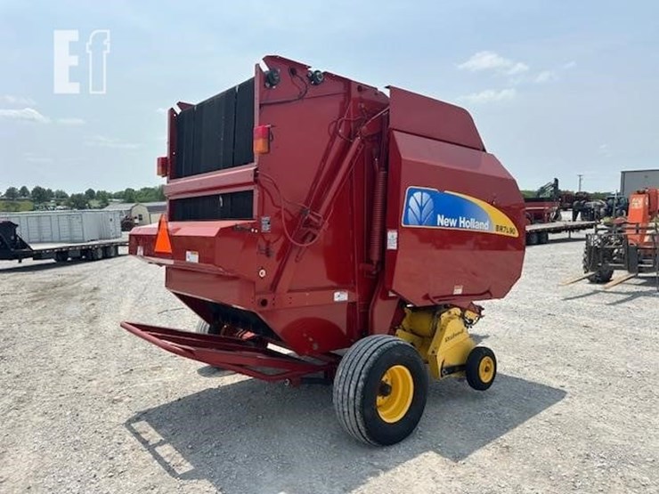 2009-new-holland-br7090-image-5