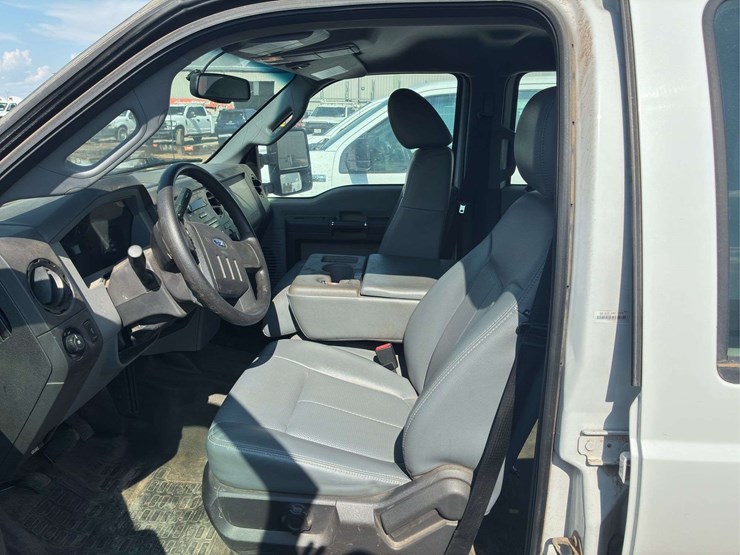 2015-ford-f250-image-9