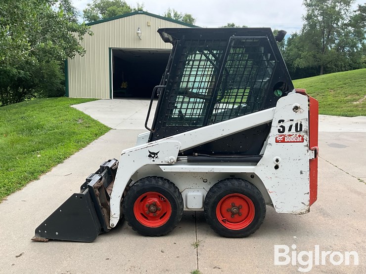 2010-bobcat-s70-image-8