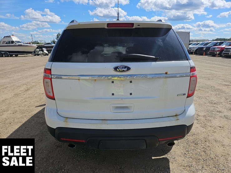 2013-ford-explorer-image-20