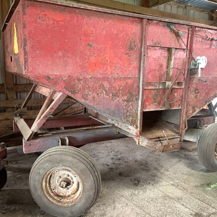 hopper wagon