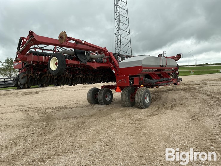 2011-case-ih-1240-image-5