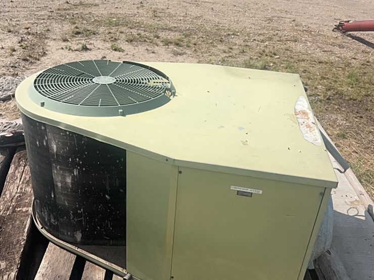 commercial-a/c-unit-image-5