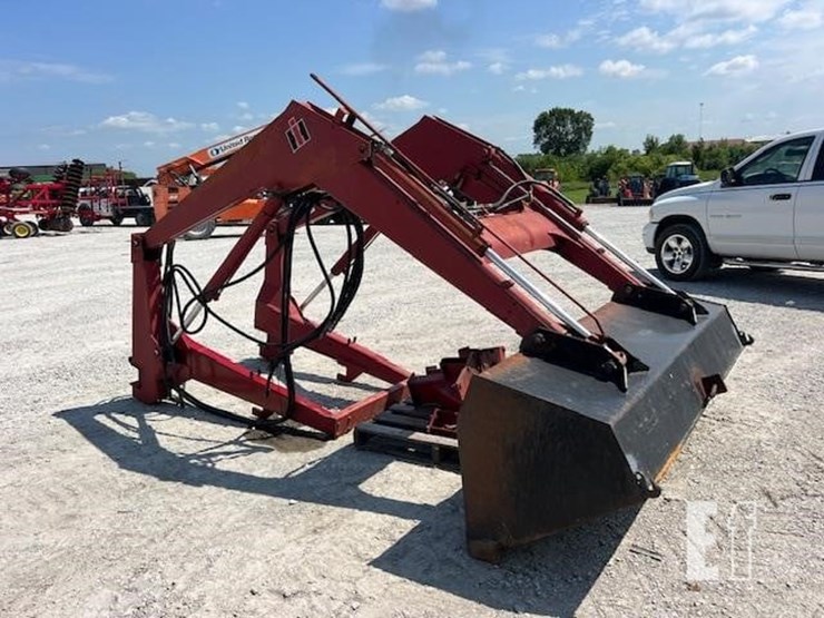 case-ih-2250-image-6