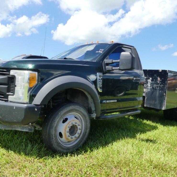 2017 FORD F450 XL