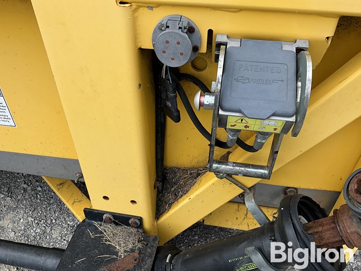 2010-new-holland-98d-image-12