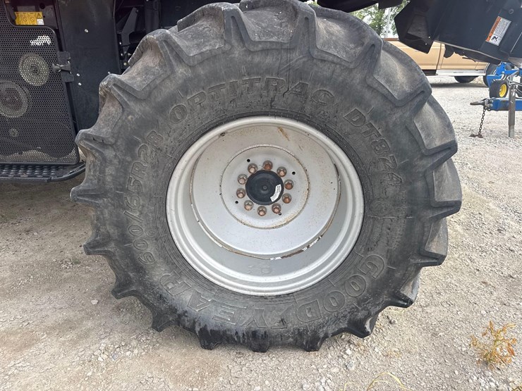 2004-case-ih-8010-image-24