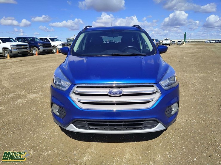 2019-ford-escape-sel-image-21