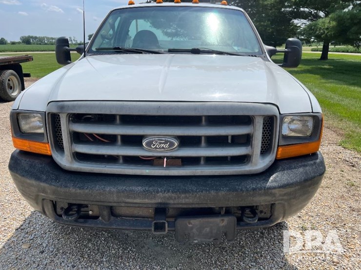 2000-ford-f350-image-26
