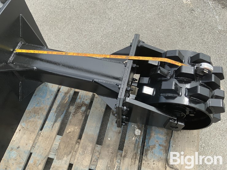 2025-skid-steer-soil-compactor-image-20
