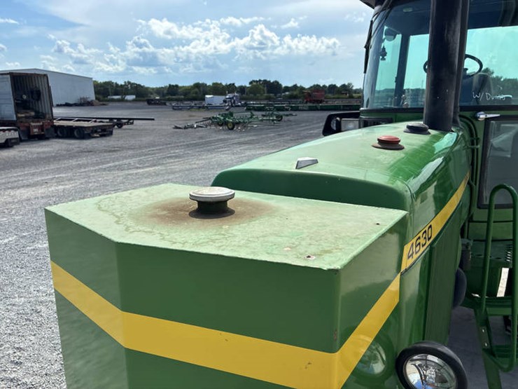 1987-john-deere-4630-image-14