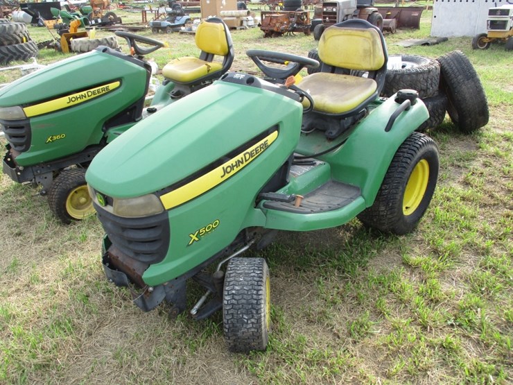 john-deere-x500-image-2