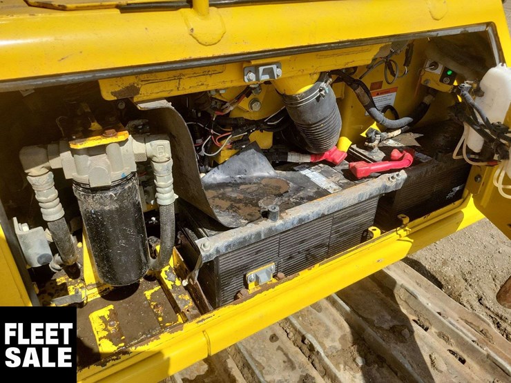 2013-komatsu-d65px--17-image-27