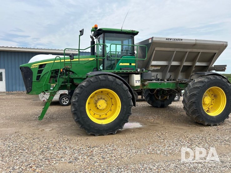 2009-john-deere-4930-image-1