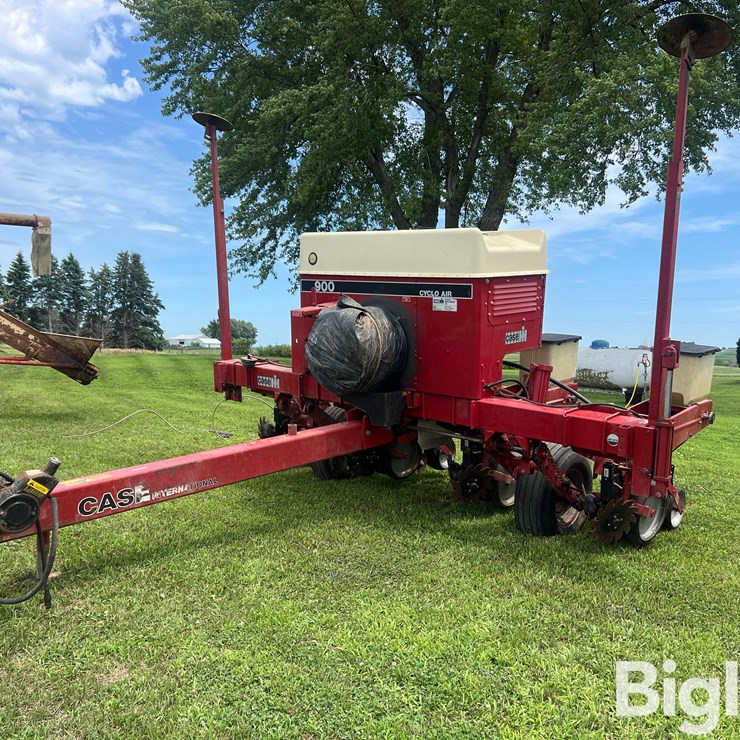 CASE IH 900