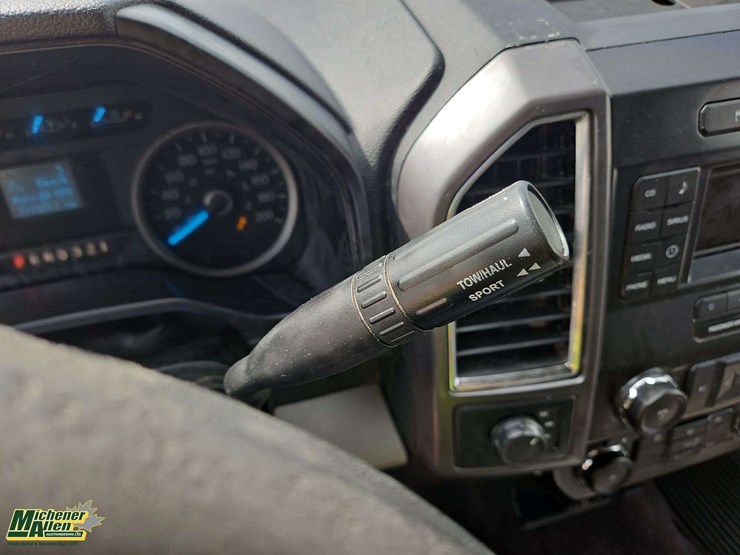 2016-ford-f150-image-13