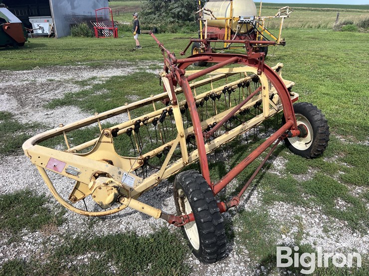 new-holland-256-image-7