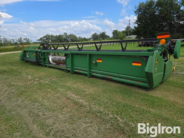 2005-john-deere-630f-image-5