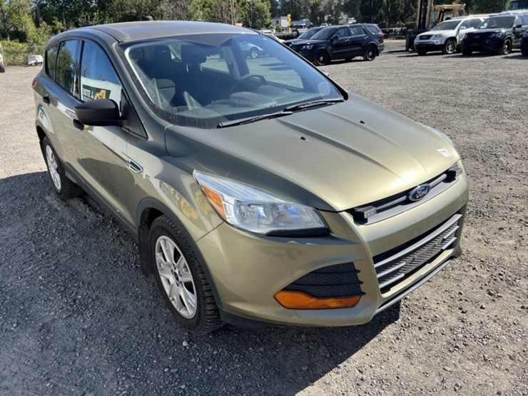 2014-ford-escape-image-2