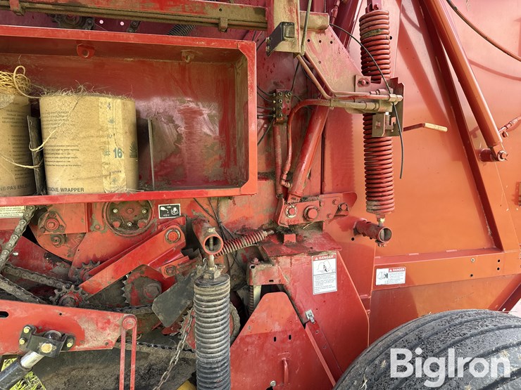 2012-new-holland-br7090-image-18