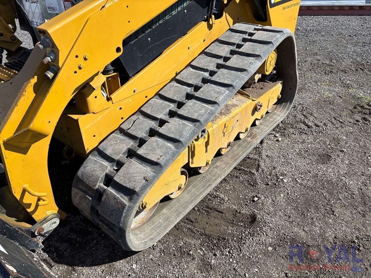 2019-caterpillar-299d2-image-12