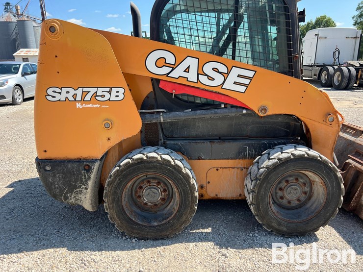 2020-case-sr175b-image-19