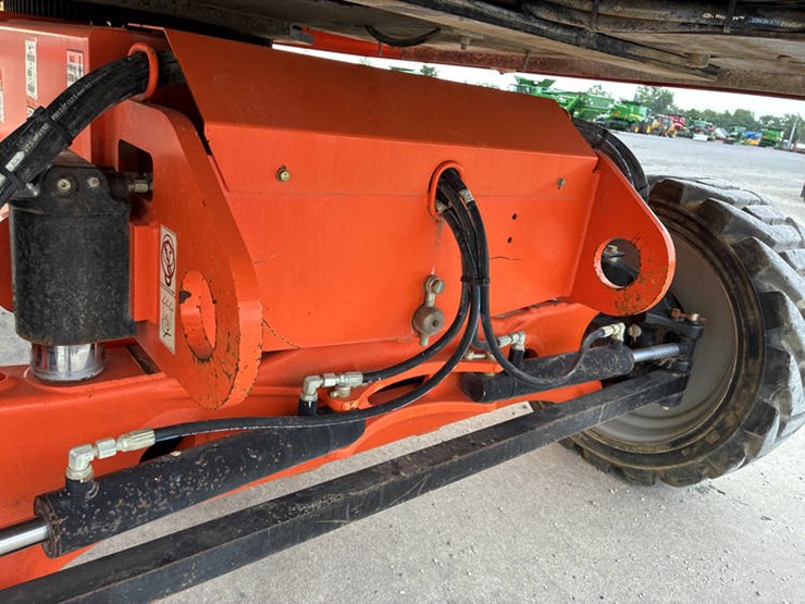 jlg-600s-image-42