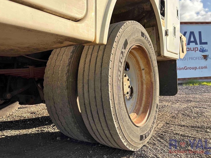 2013-altec-at200a-image-29