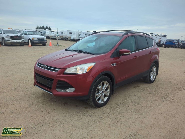 2013-ford-escape-sel-image-1
